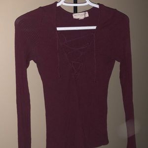 Cross cross burgundy sweater